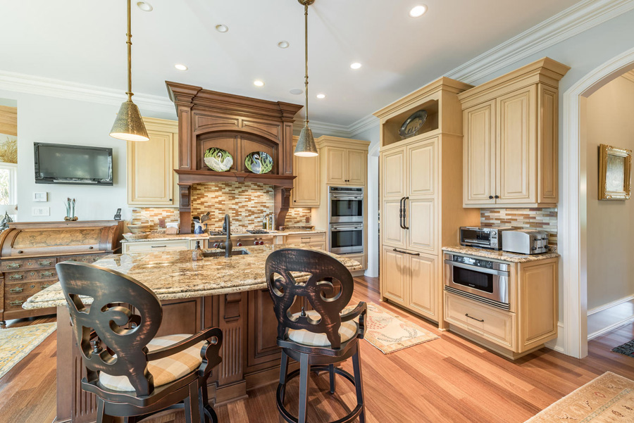 2633 Jenkins Point Road_blog_kitchen