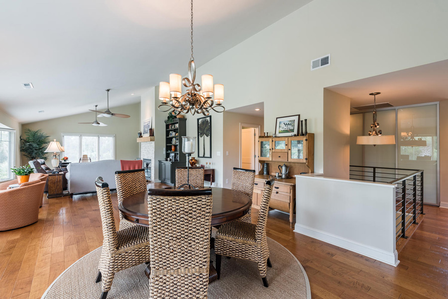 3575 SIR_great room 1