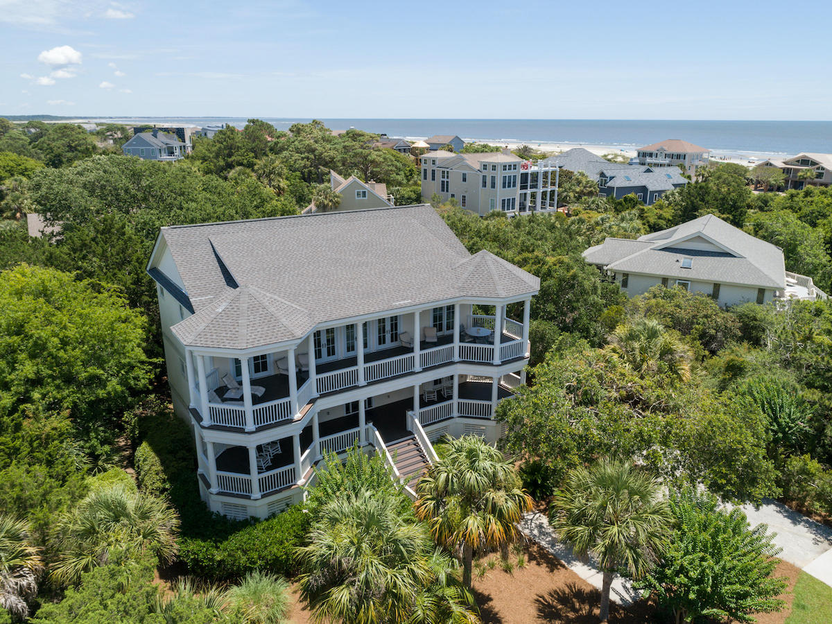 3726-amberjack-court-home-exterior