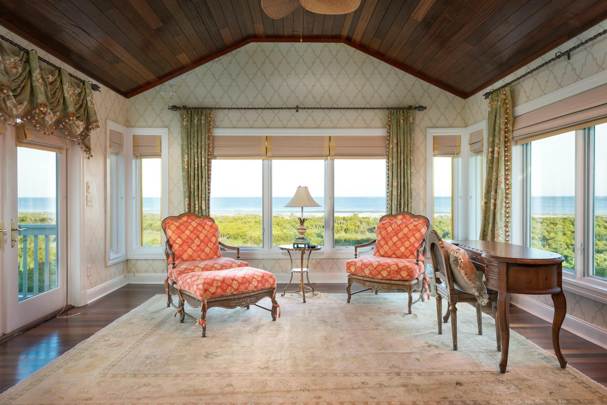 living-room-seabrook-island-home